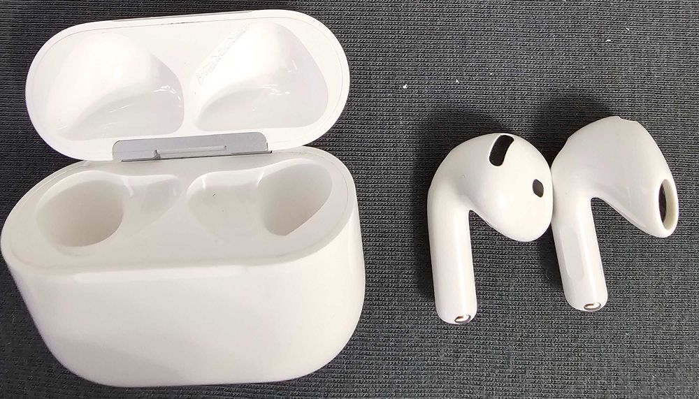 Căști in ear Apple Airpods 4