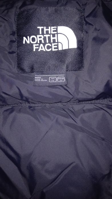 Vând  geacă puf The  North Face 700  originală mărime xs