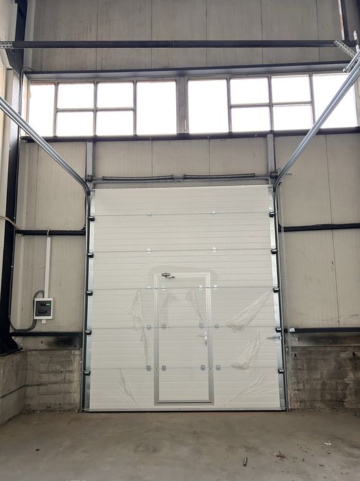 Hala de 110 si 210 mp depozitare/productie de inchiriat in Pantelimon