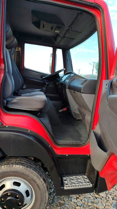 Nissan Atleon 3.5t - 3.0D - Basculabil trilateral cutie / Pret: 9700€