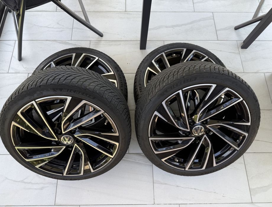 Джанти 19 цола Vw гуми Michelin 235/35r19 Цената е за комплекта
