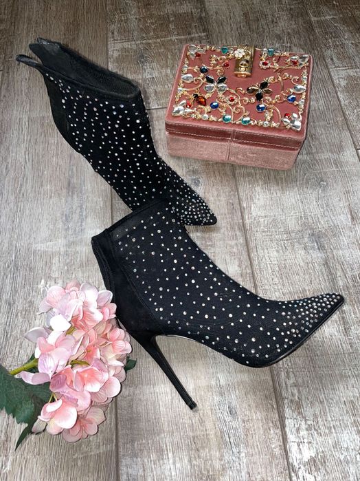 елегантни официални  боти с камъни кристали нови 39 Shoe Aquarium .