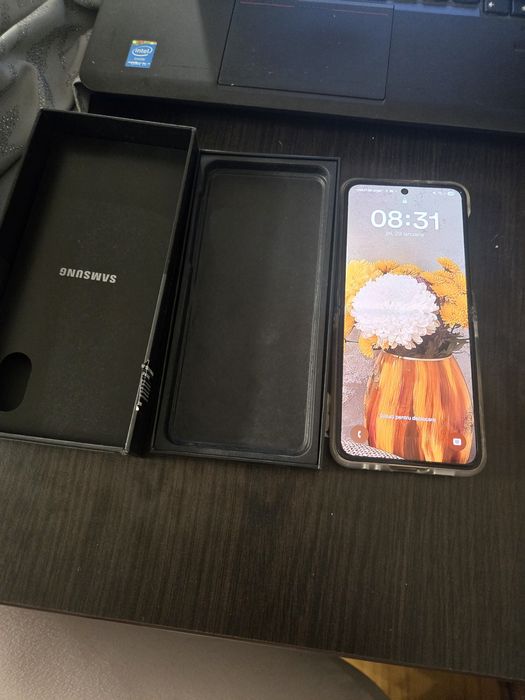 Telefon  galaxy Z Flip 4