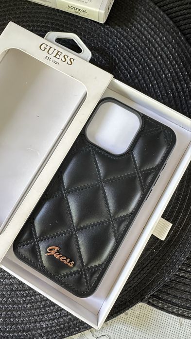 Guess оригинален кейс