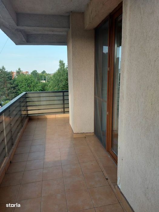 Inchiriez apartament 4 camere / SUPER LOCATIE / PIPERA - IANCU NICOLAE