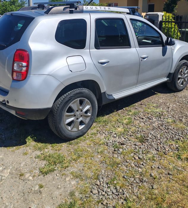 Duster 2015 4x2 gri metalizat
