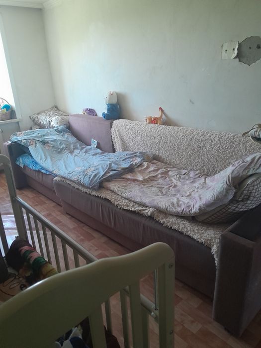 Продам срочно  деван