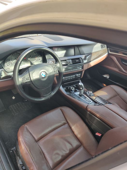 BMW Seria 5 2010 — imagine 4