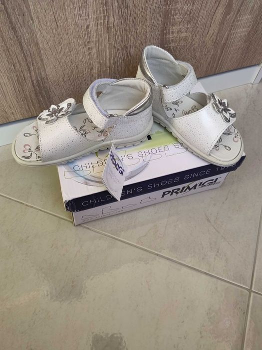 Сандали Primigi Нови 26 номер