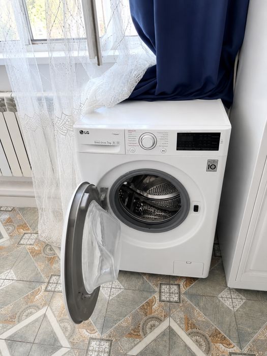 Продам стиральную машинку