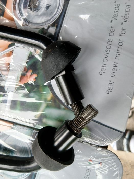 Oglinda vespa gts modelul nou oglinzi