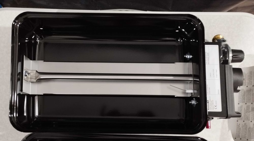 Gratar pe gaz Weber Go-Anywhere, 42x26 cm, negru