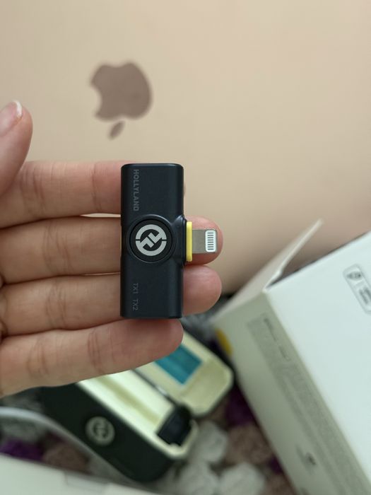 Петлички Hollyland lark m2