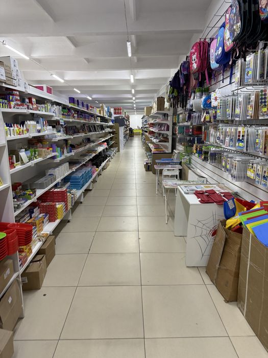 Детский магазин с помещением 1300 м²