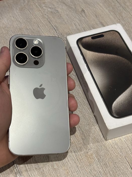 IPhone 15 Pro в отличном состоянии