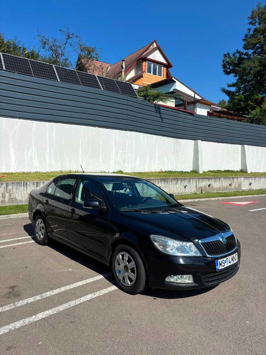 SKODA Octavia 2011 — imagine 3