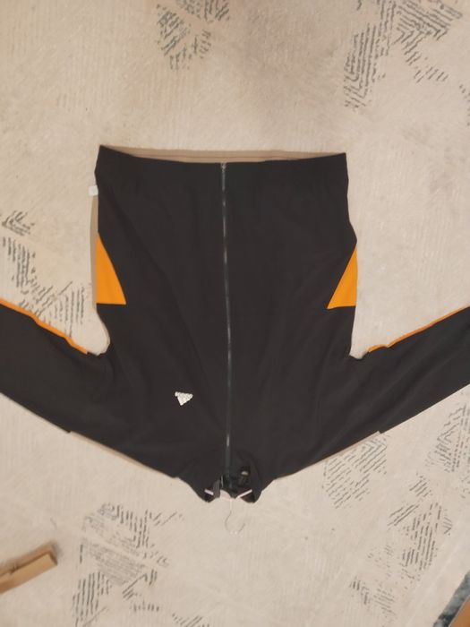 Продам ветровка Adidas