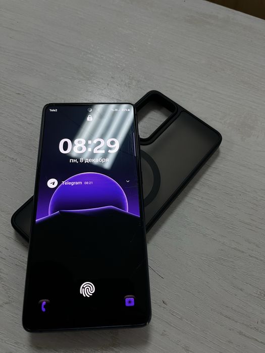 Samsung S20FE обмен/продам