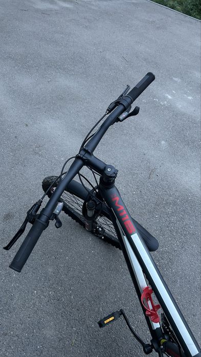 В продаже  Trinx m116