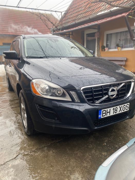 Vând Volovo XC60