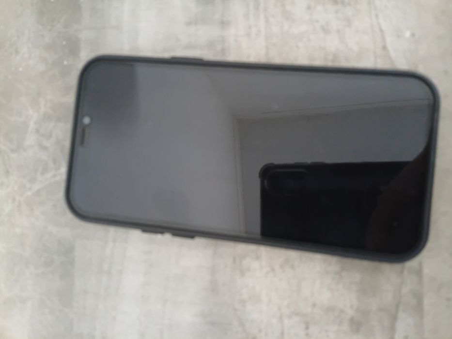 iPhone 12 работает очень хорошо