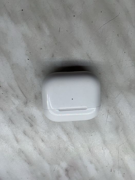 Продам airpods 3