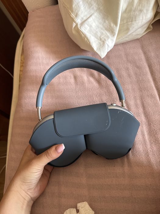 Airpods max тайпси самый плследния