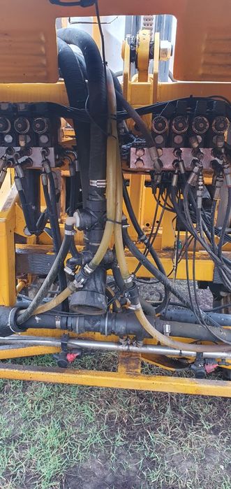 Vând aparat de erbicidat Chaffer Rogator