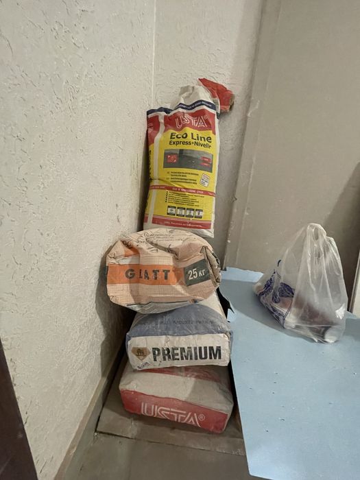 Стройматериалы ( пена, грунтовка, смеси, глад, декор)