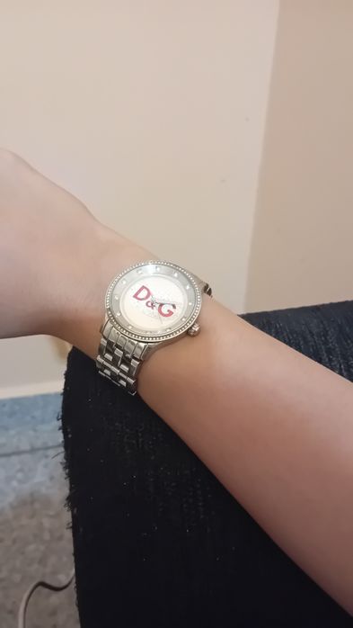 Dolce & Gabbana Prime Time red