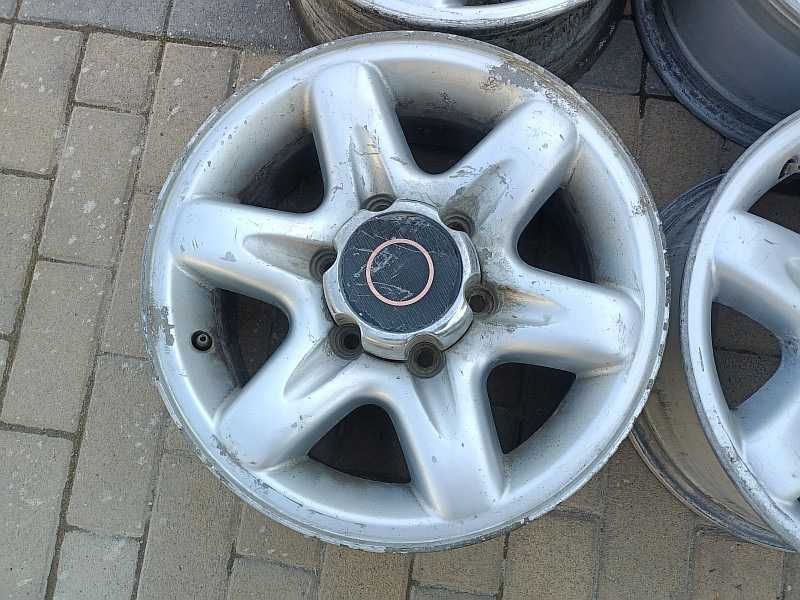 Продам оригинальные легкосплавные диски на Opel Frontera