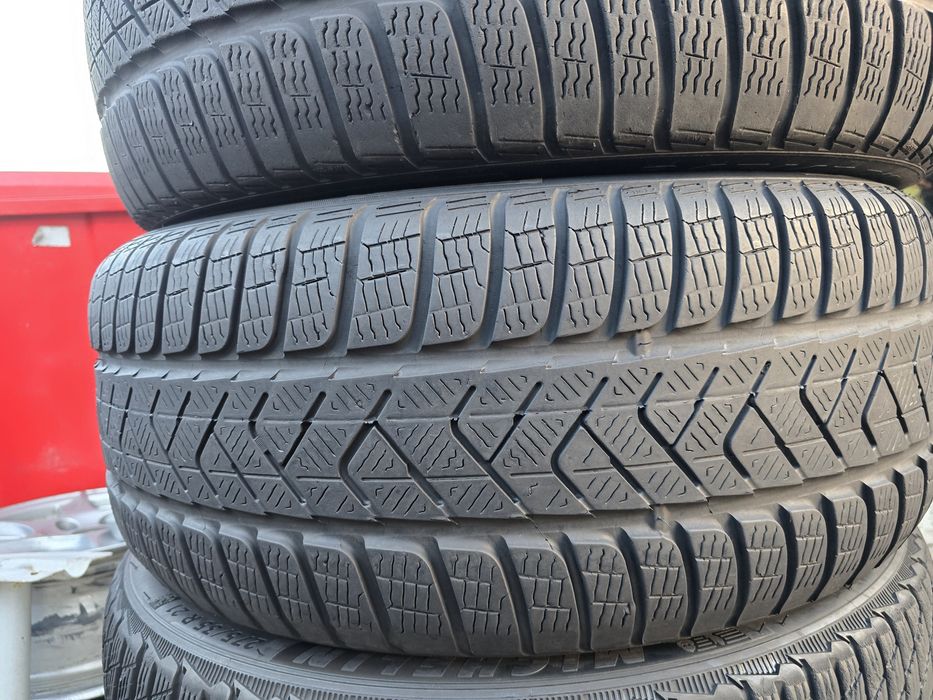 Anvelope iarna 245 45 19 Runflat