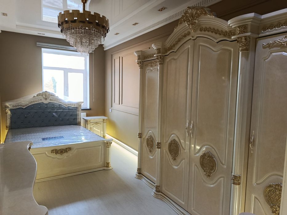 3 xonali, 92m2 kvartira sentirda