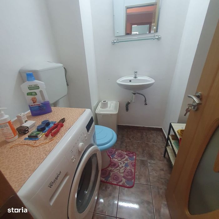 Apartament 3 camere, decomandat, 2 bai, 2 balcoane,Ampoi 3!