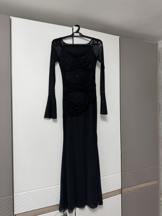 Продам новое платье 20 000 тг