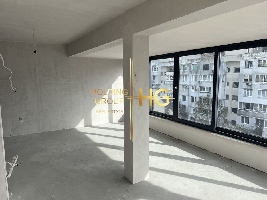 Продава се Тристаен апартамент в Варна, Чайка - 122 кв.м за 2132 €/кв.м - Снимка #1