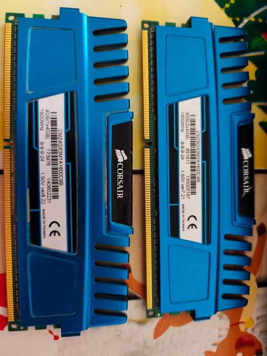 RAM Corsair DDR3 1600 MHz – общо 12 GB