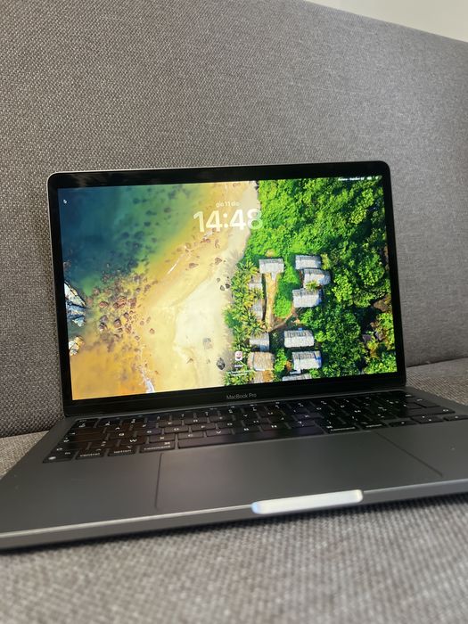 Macbook Pro M1 touchbar 256GB