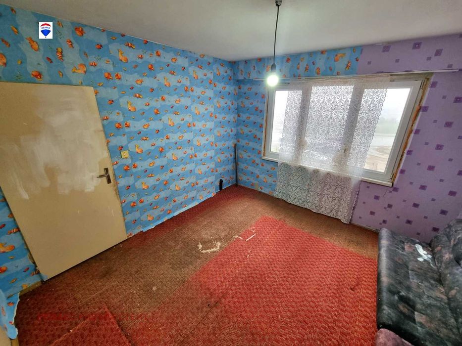 Двустаен апартамент за продажба кв. Чародейка Север