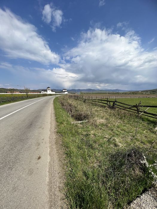 Teren Manastire(Livezile)