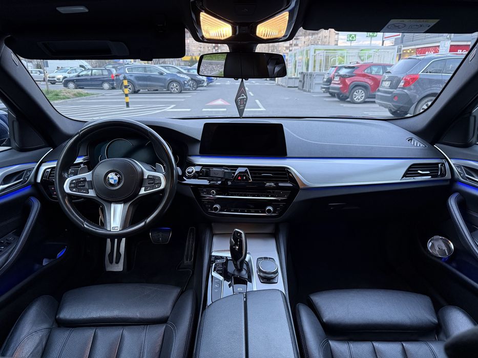 VAND BMW G30 530 E PERFORMANCE M PACHET
