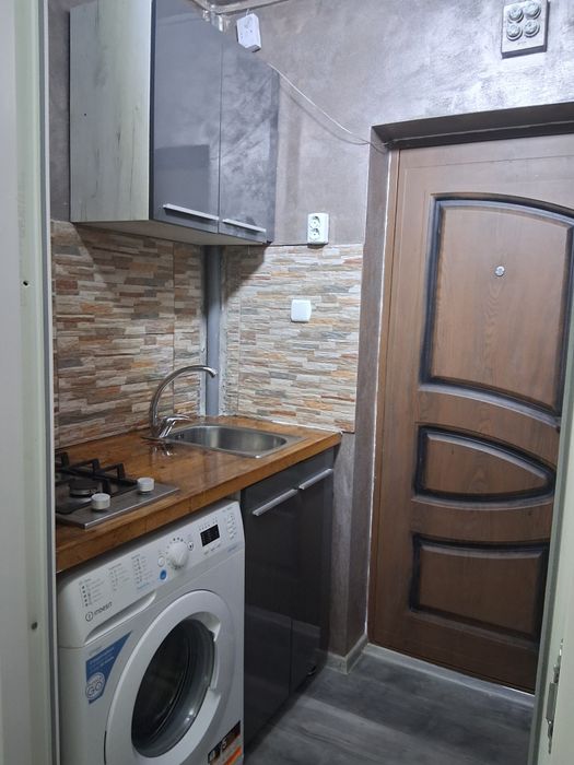 Vând garsoniera în Husi