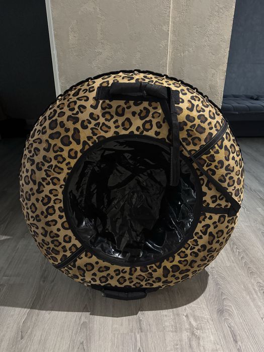 Продам Тюбинг большой