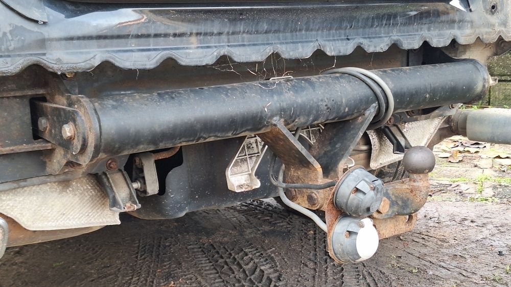 Теглич за Мерцедес МЛ w164