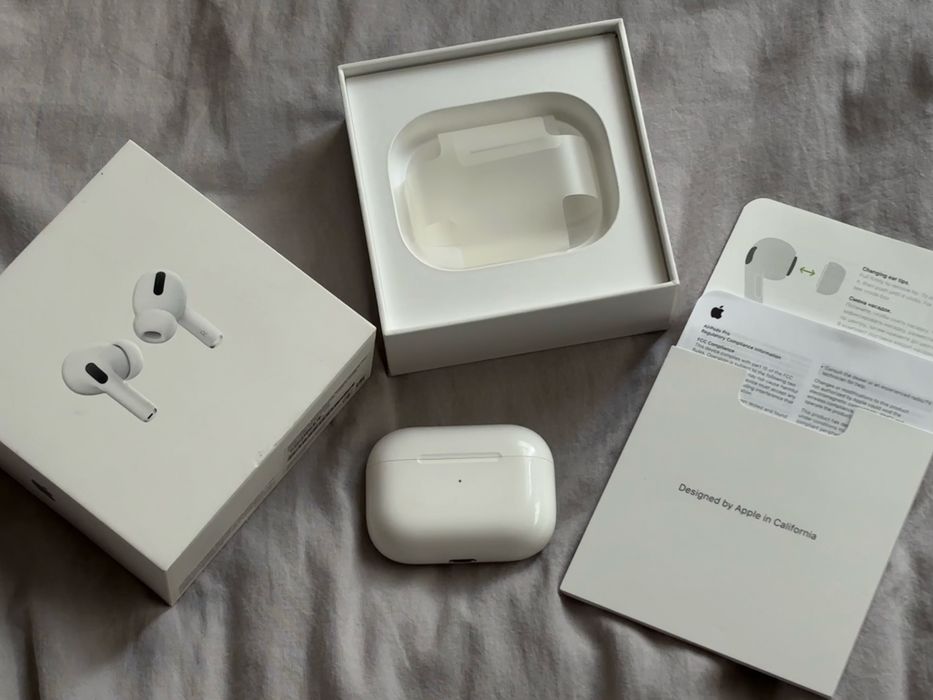 Airpods pro, оригинал