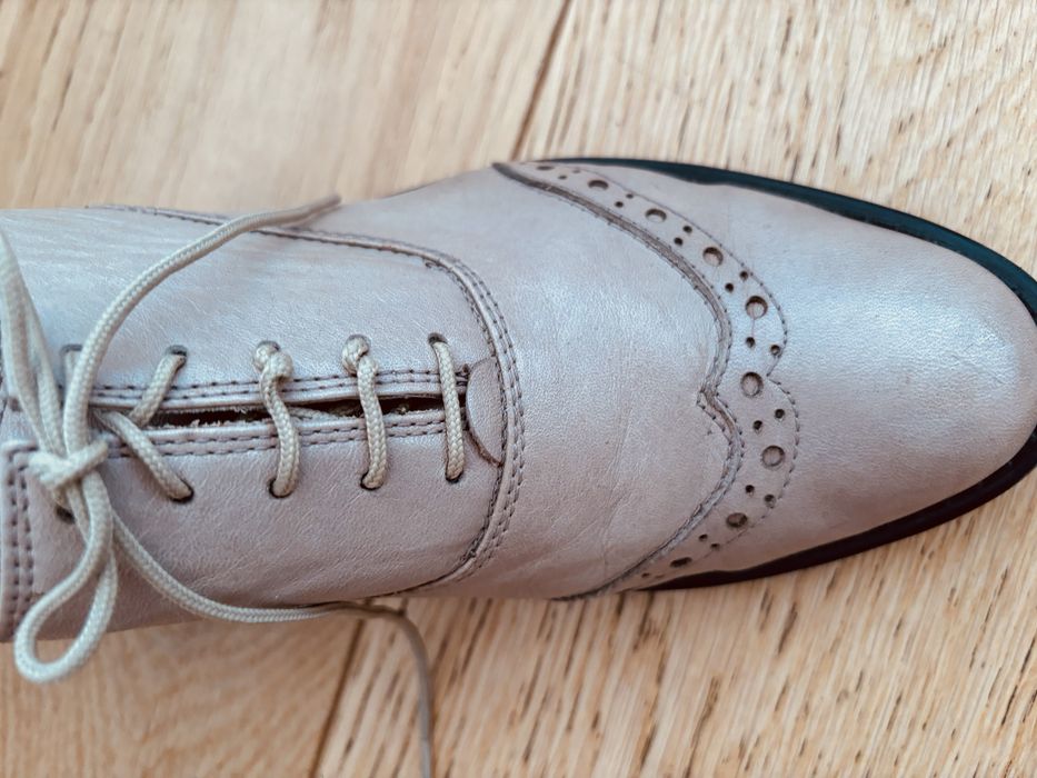 Обувки естествена кожа 40 номер