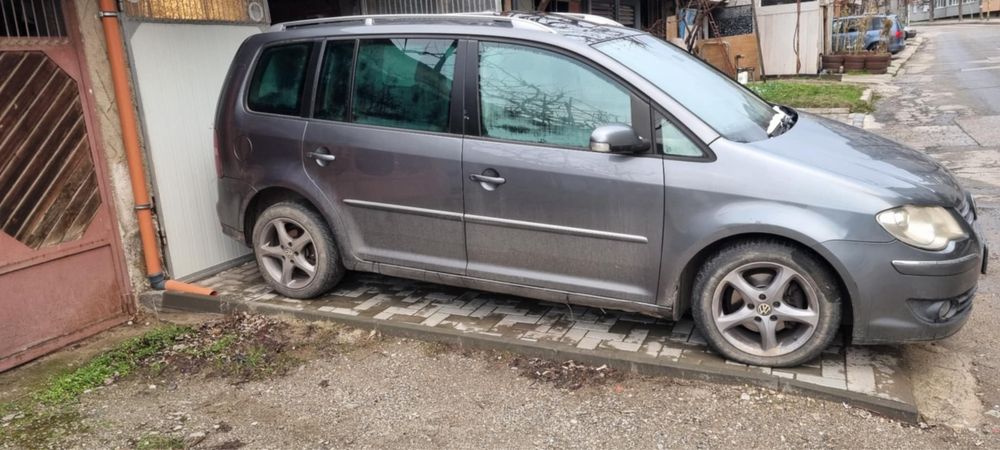 Vw touran 1.4 TSI бензин 2007 година на части