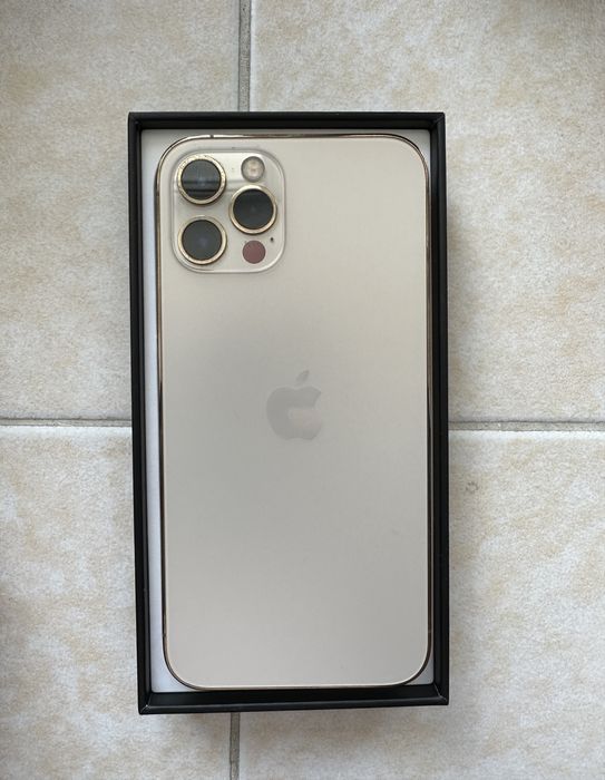 Айфон 12 про, золотой, 256 гб