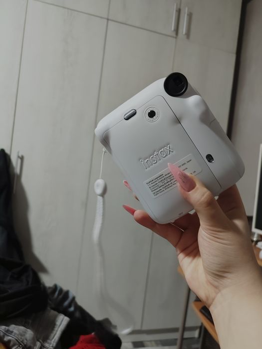 Камера instax mini 12 новая