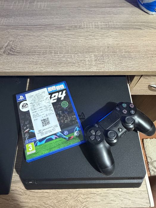 Playstation 4 slim 1tb
